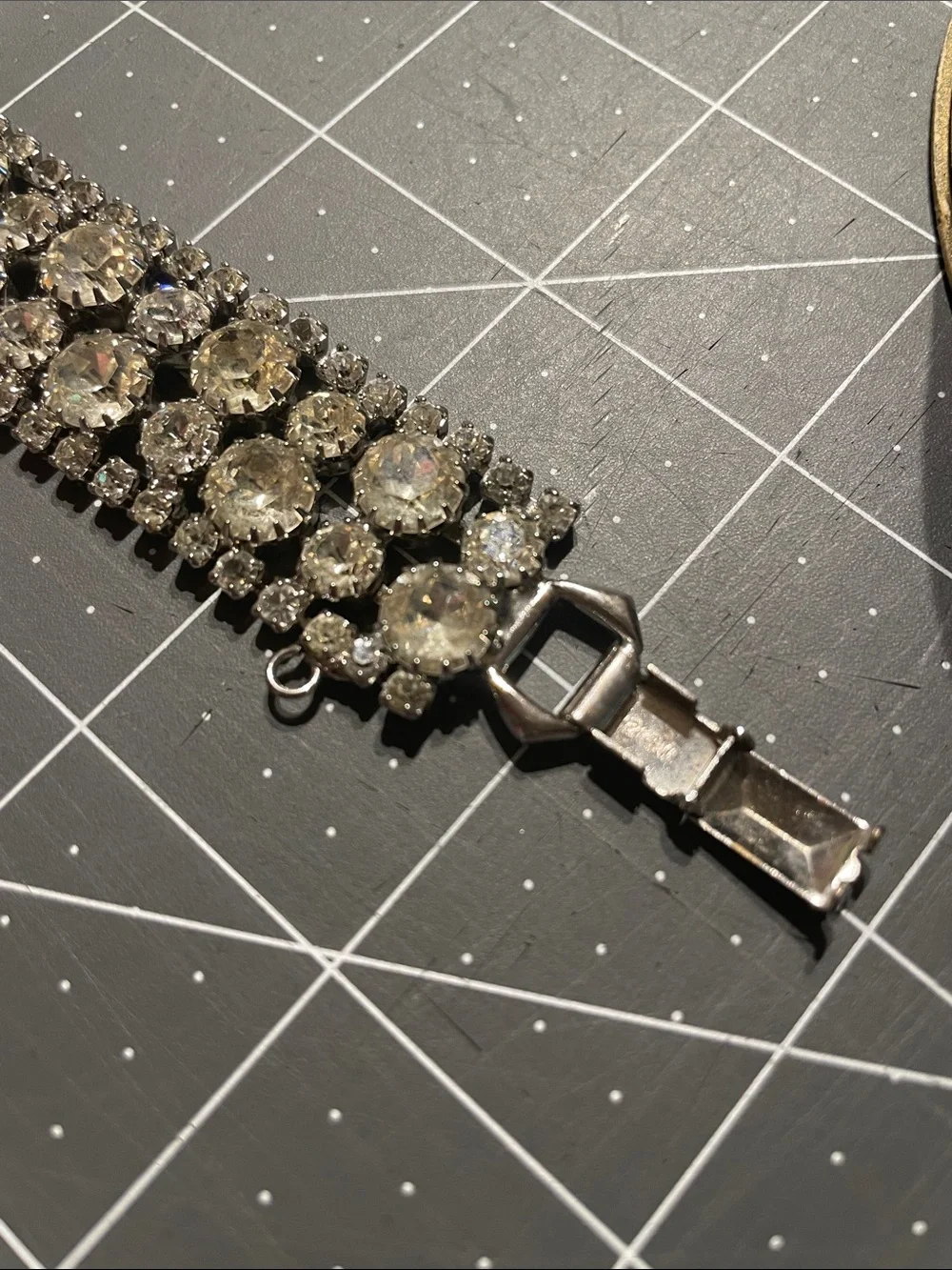 Weiss Crystal Rhinestone Bracelet - Silver Sparkle